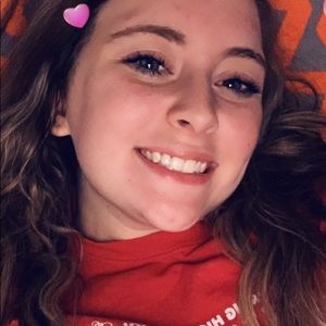 Meet your Posher, Madison